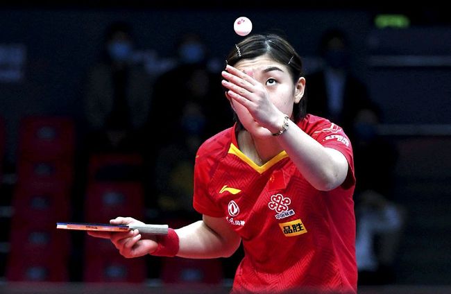 队将展开激 队将展开激