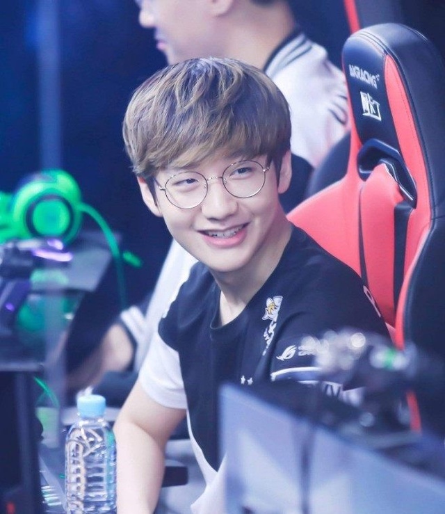 的不同是影 的不同是影