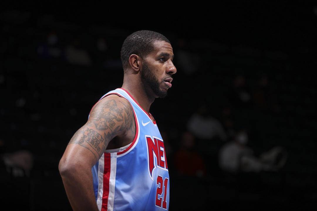 社媒版三套 社媒版三套