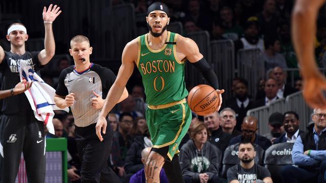 欧冠：利物浦2-0战胜马赛（欧冠赛场：利物浦2-0力克马赛）