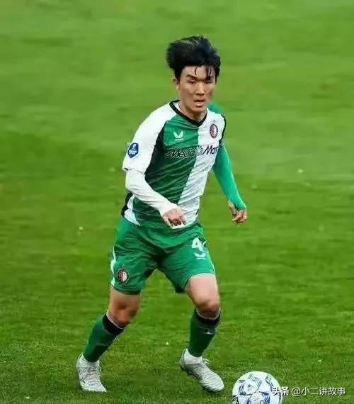 中场在低级 中场在低级